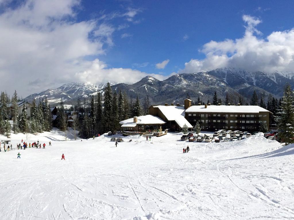 The Griz Inn By Park Vacation Management Fernie Kültér fotó