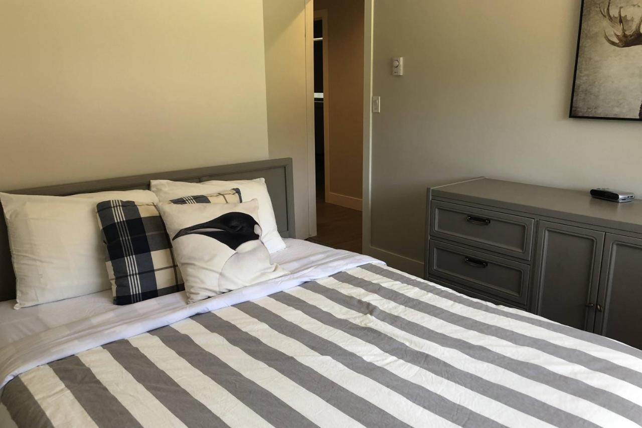 The Griz Inn By Park Vacation Management Fernie Kültér fotó