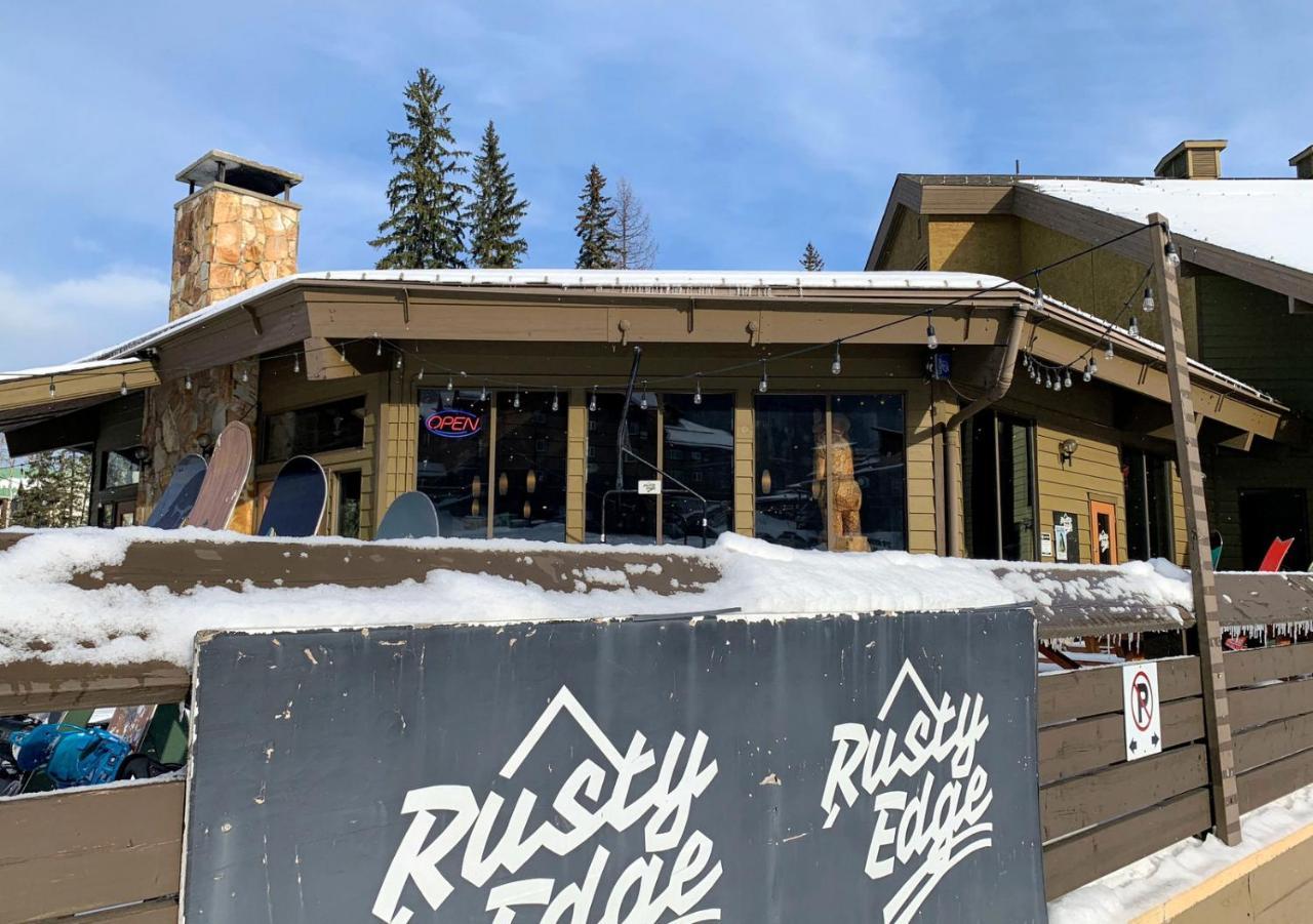 The Griz Inn By Park Vacation Management Fernie Kültér fotó
